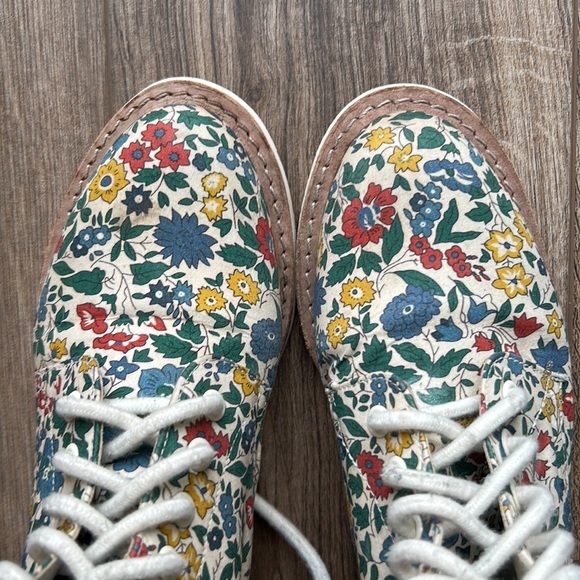 Dr. Martens X Liberty Floral Evan Boots | 6 - Picture 3 of 10